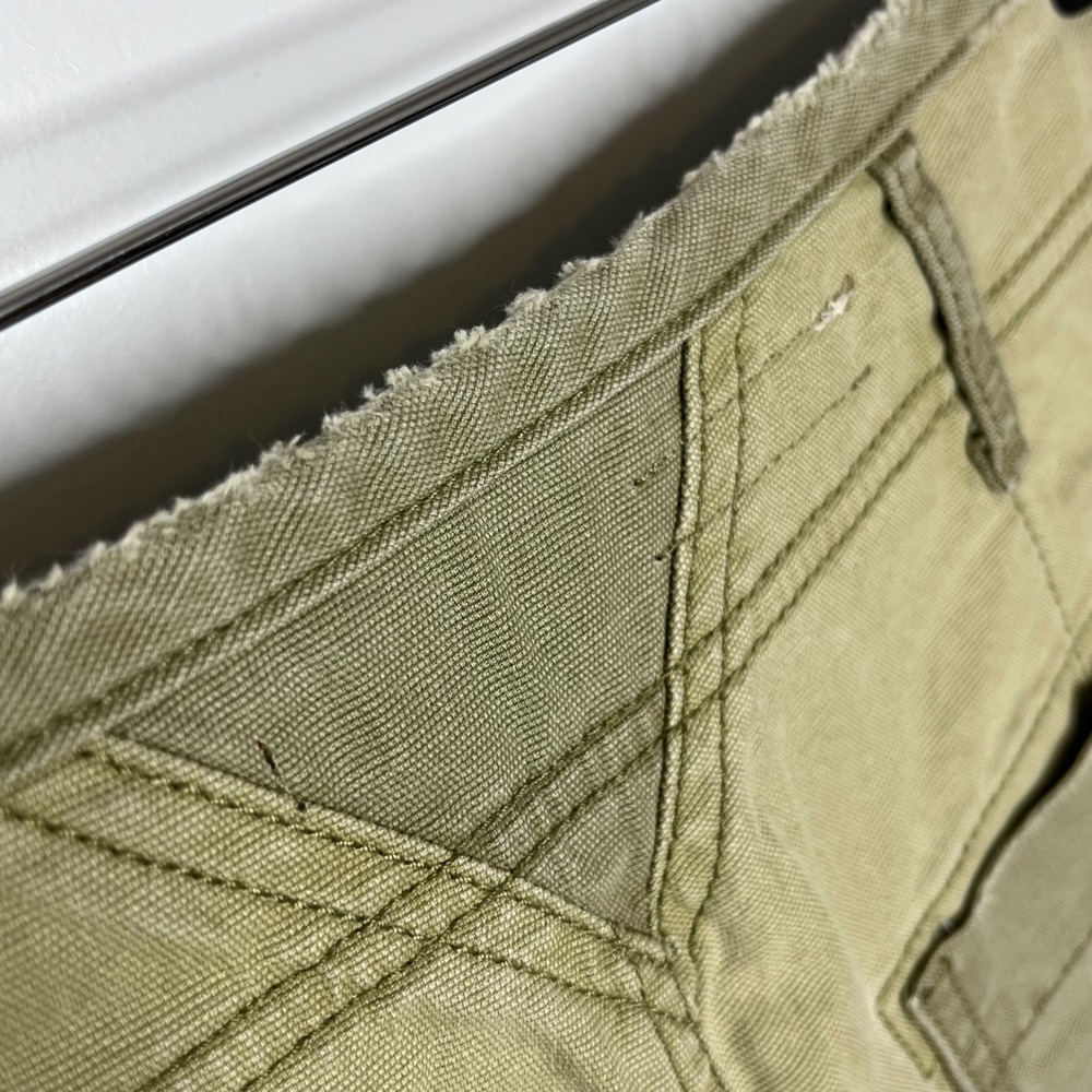 Pilcro Wanderer Embroidered Utility Shorts Green 24 Petite Anthropologie - Picture 7 of 13